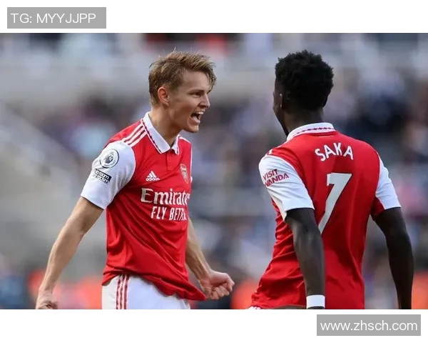 厄德高的崛起与挑战:从天才少年到足球巨星的成长之路 厄德高的崛起与挑战:从天才少年到足球巨星的成长之路