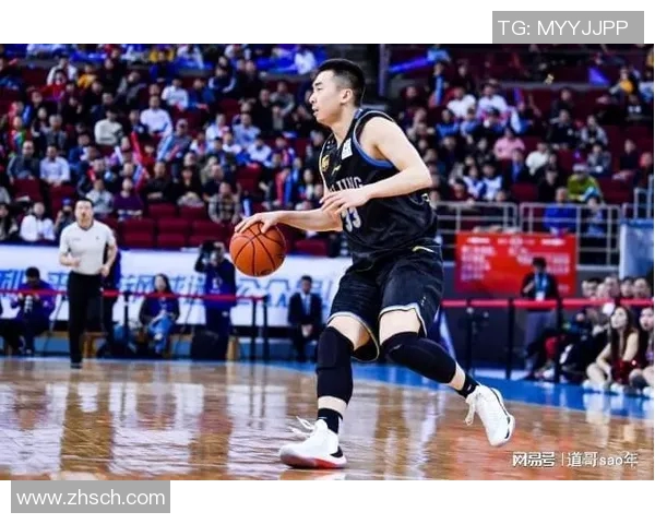 贾莫兰特带领球队再创辉煌展现超凡篮球才华与领袖魅力